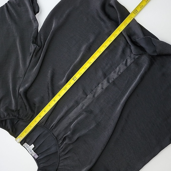 Jennifer Lopez Off The Shoulder Front Knot Black Blouse Flowy Lightweight Large - Picture 10 of 11